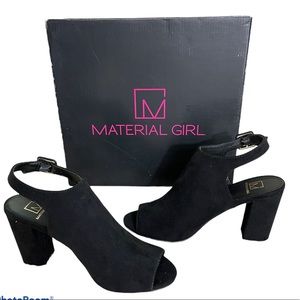 Material Girl NIB Black Peep Toe Block Heel Size 8